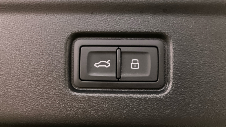 Audi A6 210kW 83kWh Edition 1 5dr Auto Electric Hatchback